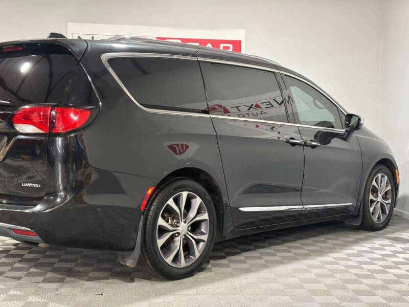 2017 Chrysler Pacifica Limited