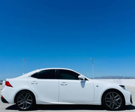 2017 Lexus IS 200t