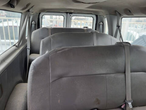 2011 Ford E-Series E-350 SD XL