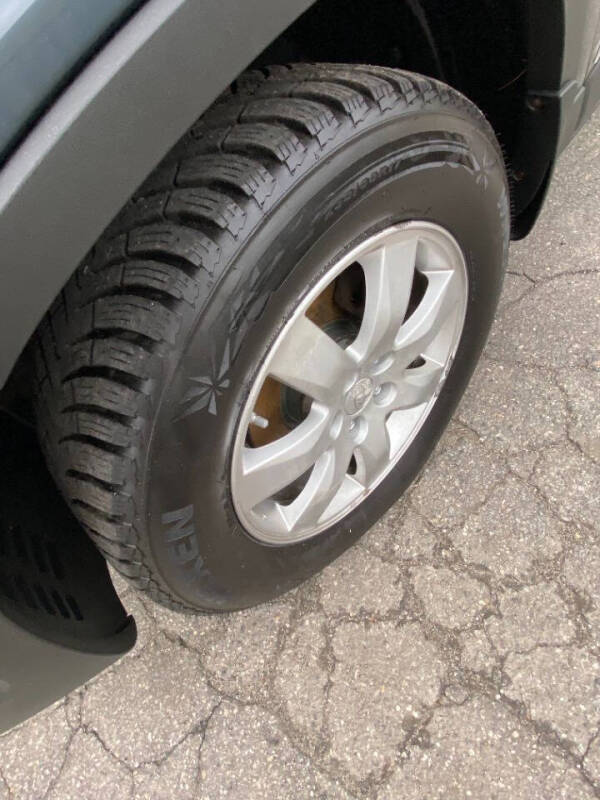 2011 Kia Sorento LX