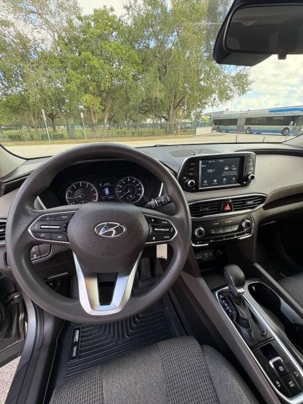 2019 Hyundai Santa Fe SE 2.4L