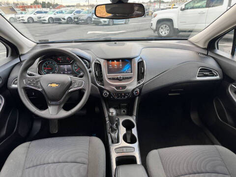 2018 Chevrolet Cruze LT Auto