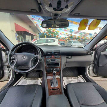 2002 Mercedes-Benz C-Class C 240