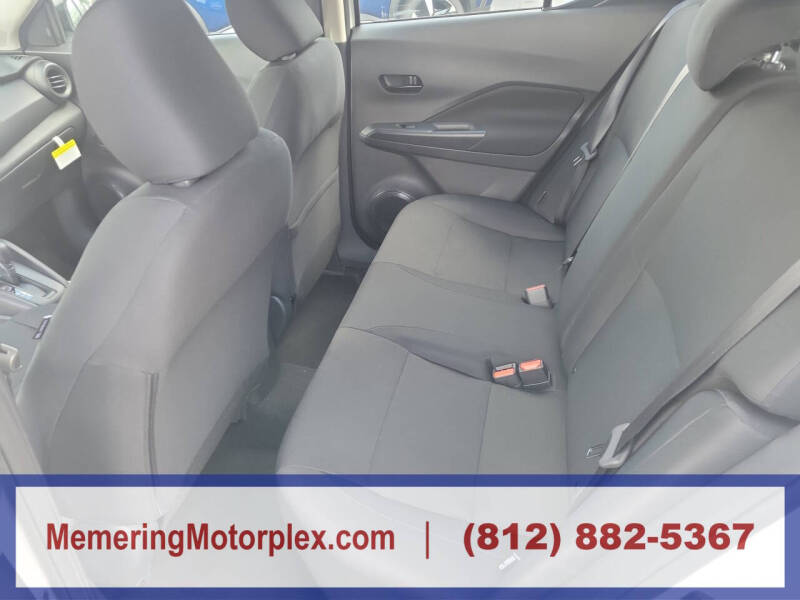 2025 Nissan Kicks Play S