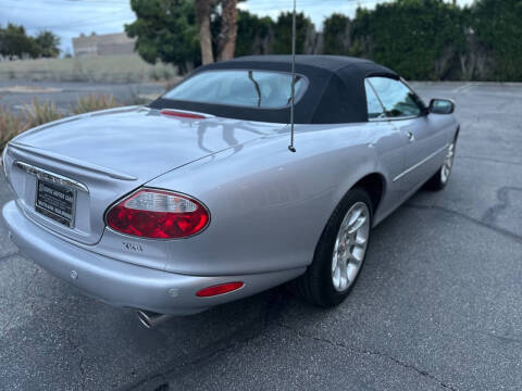 2002 Jaguar XKR