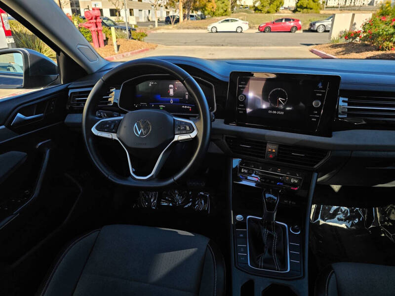 2025 Volkswagen Jetta SE