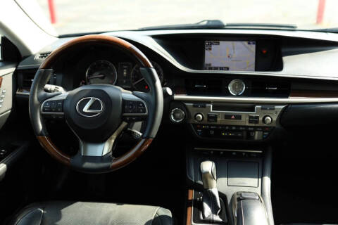 2016 Lexus ES 350