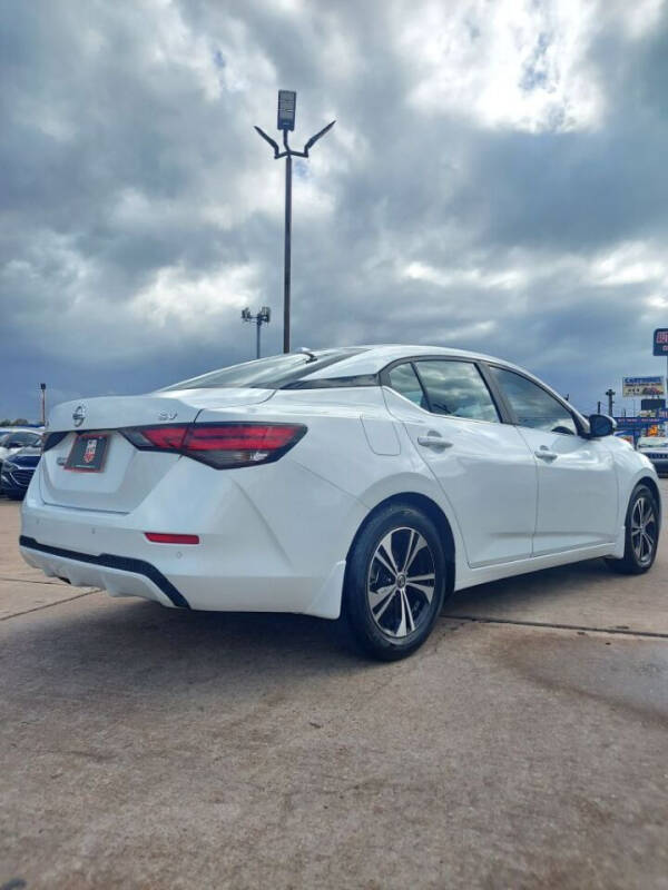 2022 Nissan Sentra SV