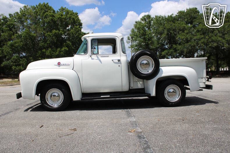 1956 Ford F-100