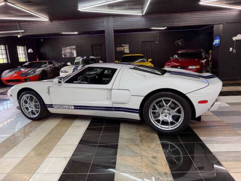 2005 Ford GT