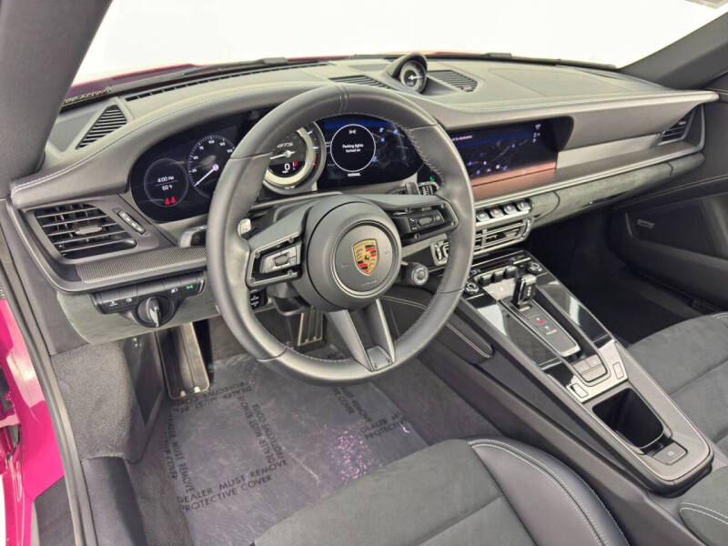 2024 Porsche 911 Carrera GTS