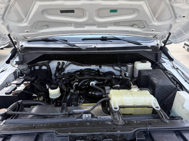 2019 Nissan NV 2500 HD S