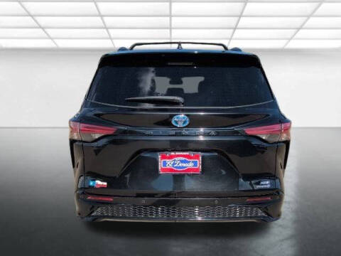 2021 Toyota Sienna XSE 7-Passenger