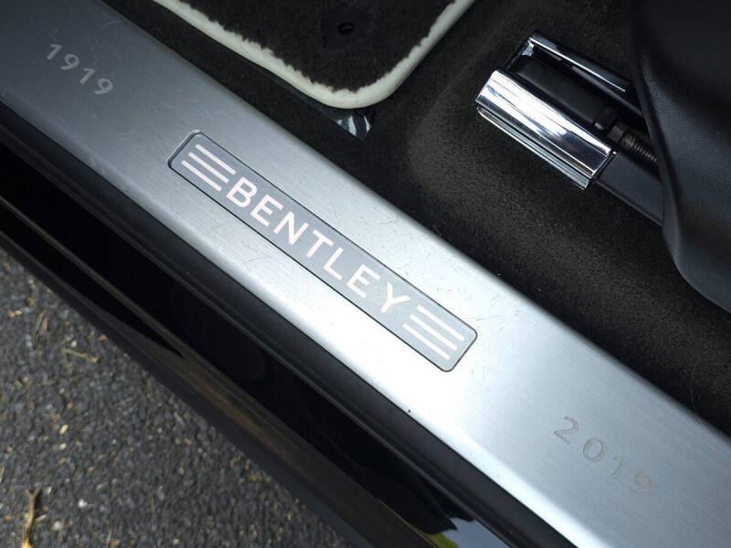 2020 Bentley Bentayga V8