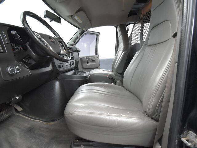 2018 GMC Savana 2500