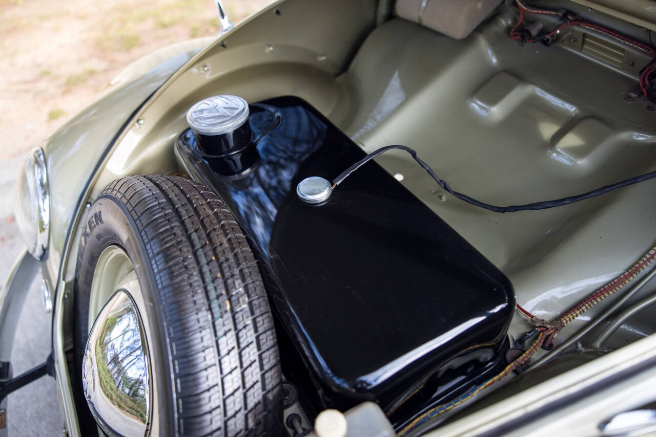 1955 Volkswagen Beetle 45