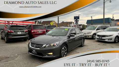 2013 Honda Accord for sale at DIAMOND AUTO SALES LLC in Milwaukee WI