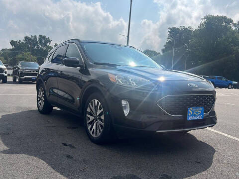 2022 Ford Escape Titanium