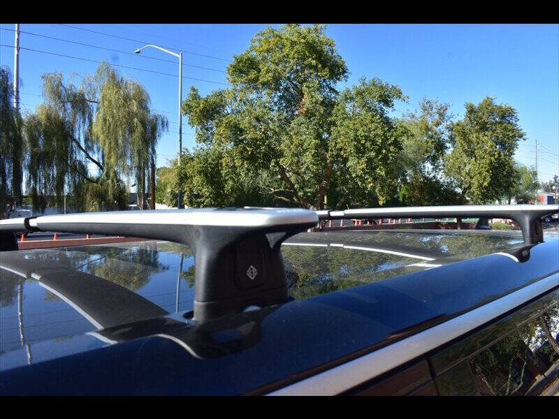 2023 Rivian R1S Adventure