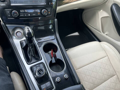 2017 Nissan Maxima Platinum