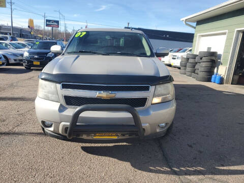 2007 Chevrolet Avalanche for sale at Brothers Used Cars Inc in Sioux City IA