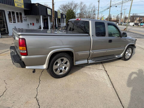 2000 Chevrolet Silverado 1500 LS