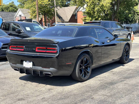 2018 Dodge Challenger SXT