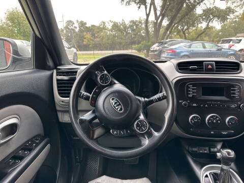 2014 Kia Soul +