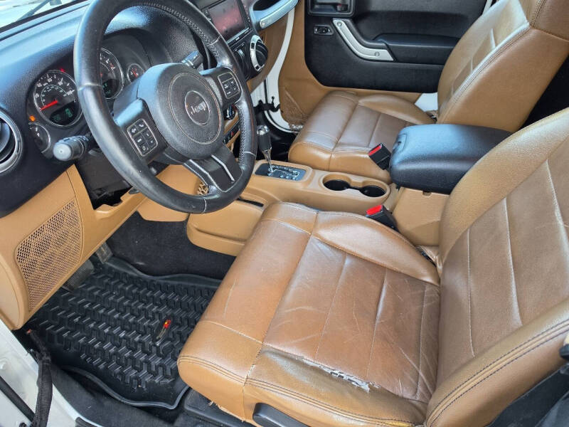 2012 Jeep Wrangler Sahara