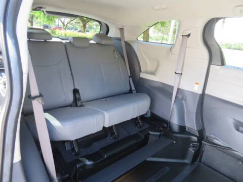 2024 Toyota Sienna XLE 7-Passenger