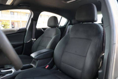 2017 Chevrolet Cruze LT Auto