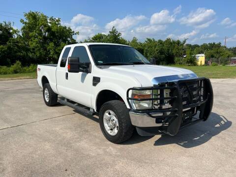 2010 Ford F-250 Super Duty for sale at RODRIGUEZ MOTORS CO. in Houston TX