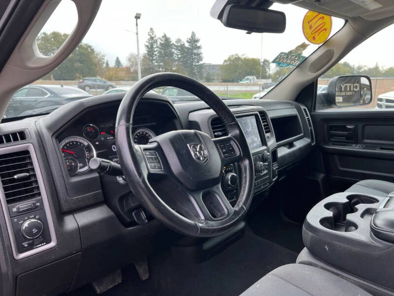 2021 RAM 1500 Classic Tradesman