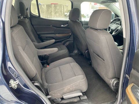 2017 GMC Acadia SLE-2