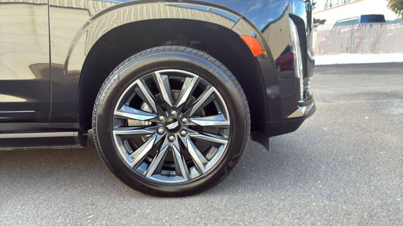 2022 Cadillac Escalade Sport Platinum