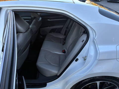 2019 Toyota Camry XSE