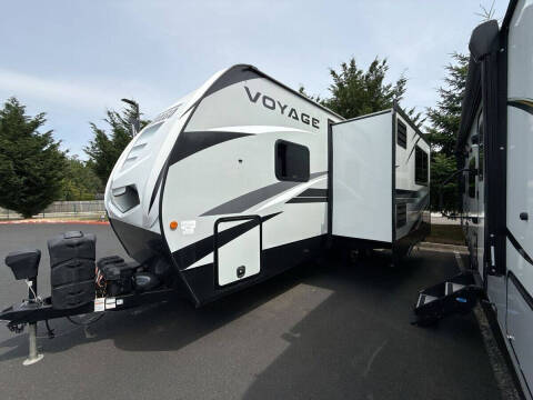 2020 Winnebago Voyage