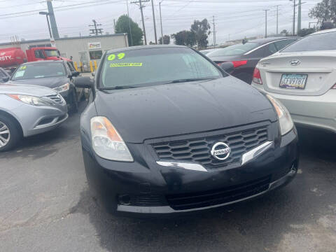 2009 Nissan Altima for sale at Bloom Auto Sales in Escondido CA