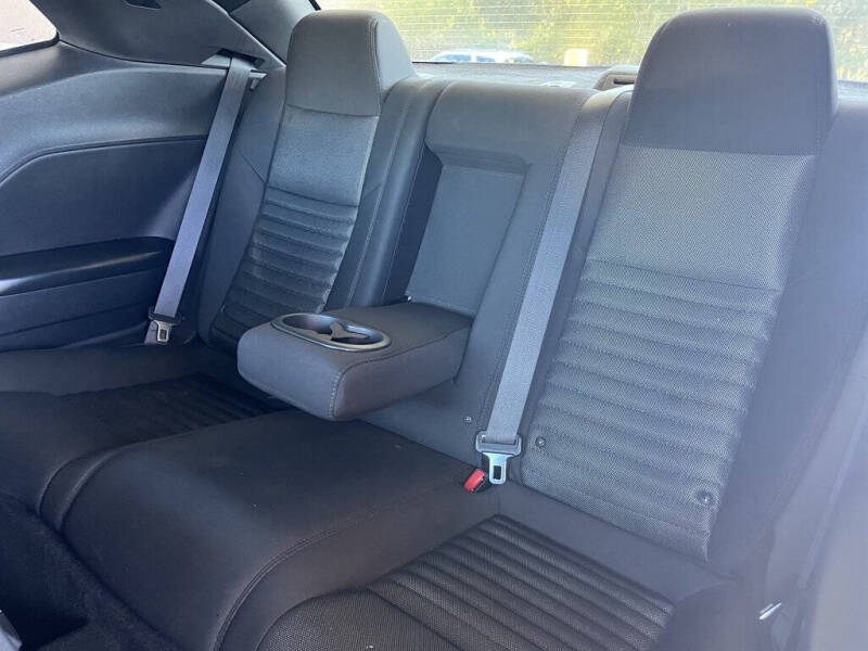 2014 Dodge Challenger SXT