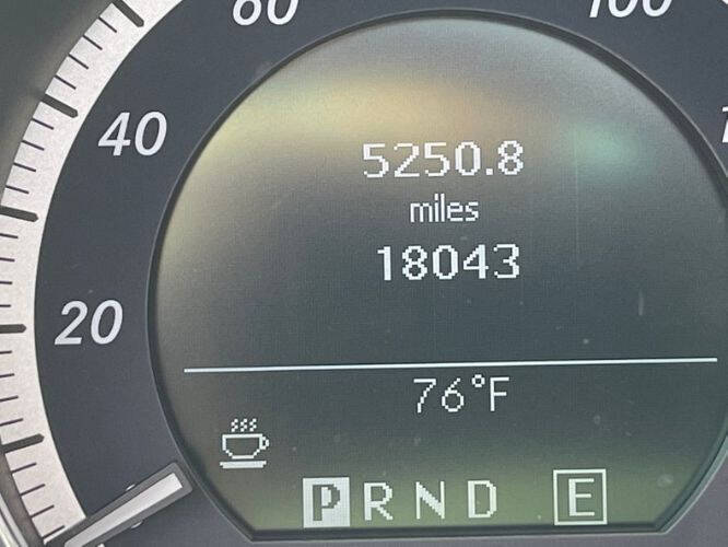 2011 Mercedes-Benz E350