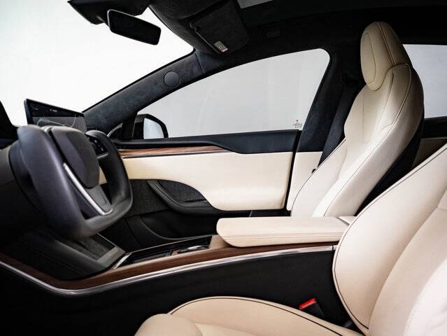 2021 Tesla Model S Plaid