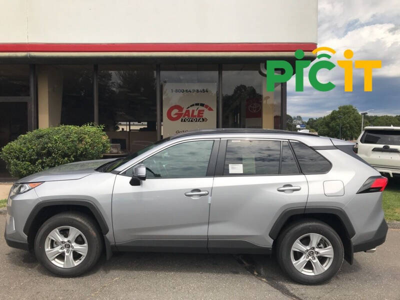 2020 Toyota RAV4 XLE