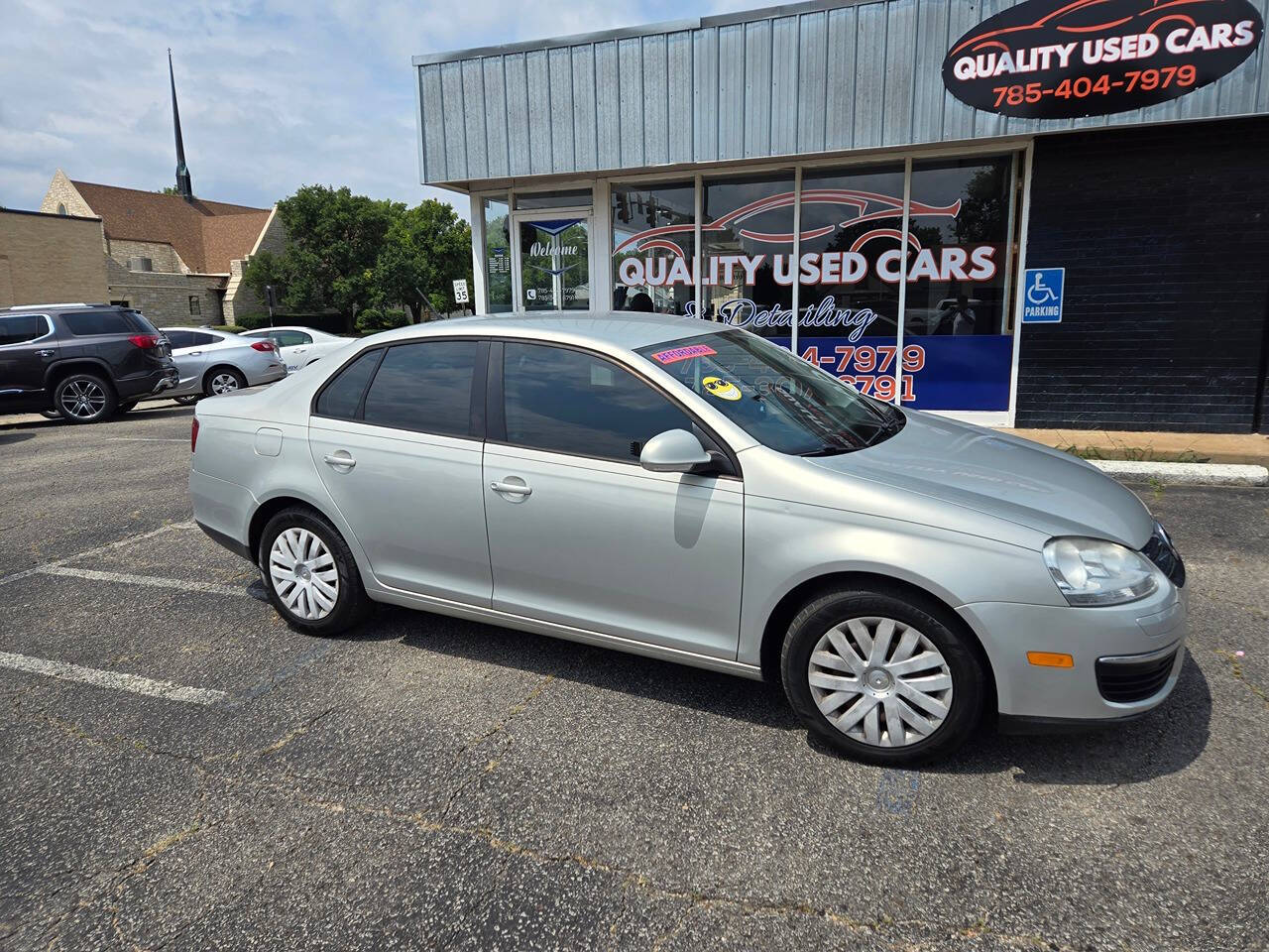 2010 Volkswagen Jetta for sale at QUALITY USED CARS LLC in Salina, KS