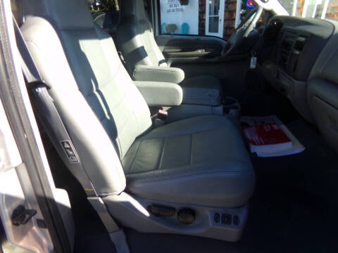 2003 Ford Excursion XLT