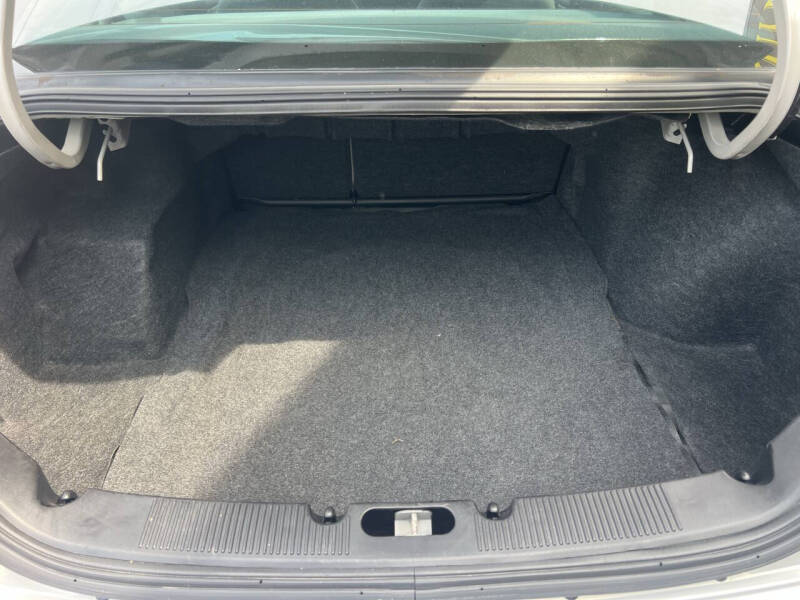 2006 Ford Taurus SE