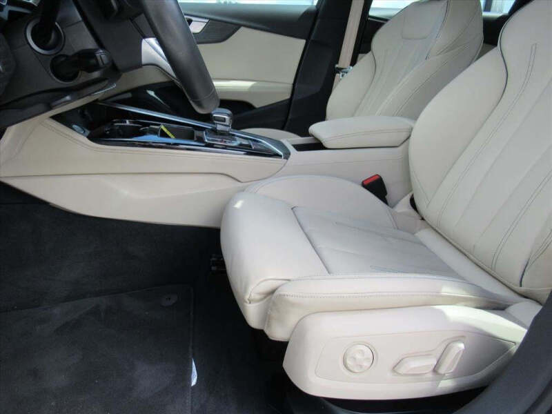 2021 Audi A4 quattro S line Prem Plus 45 TFSI