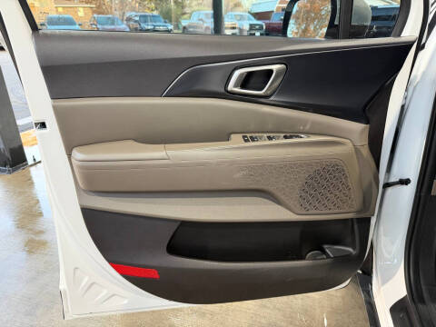 2025 Kia Carnival LXS