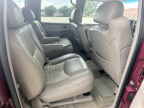 2004 GMC Yukon XL Denali