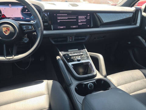 2025 Porsche Cayenne