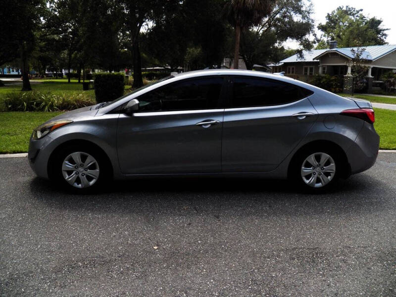 2016 Hyundai Elantra